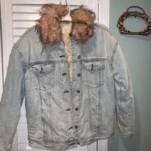 American eagle fuzzy inside jean jacket